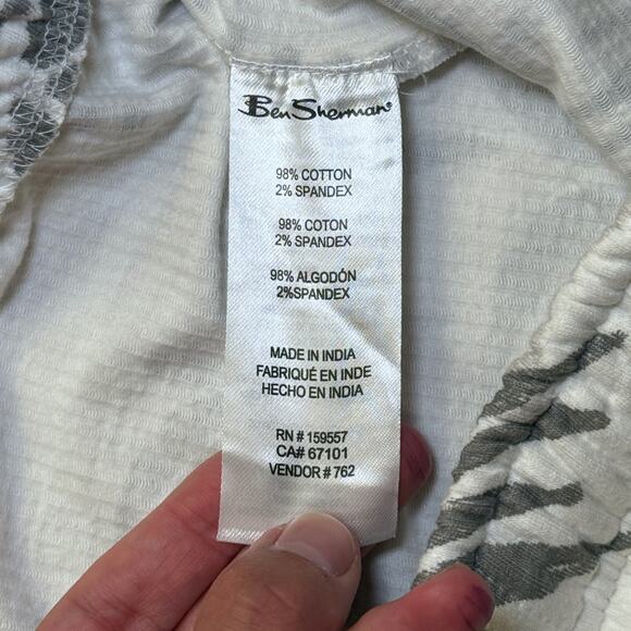 Ben Sherman Regular Fit Size XL Coconut Milk White Multi Terry Short - Picture 4 of 6